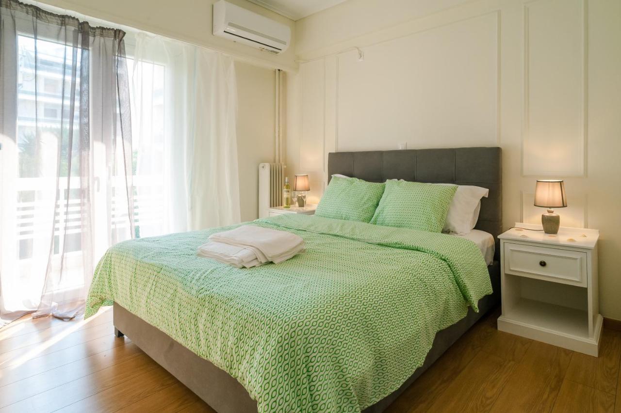 Galaxy Home Charming Apartment In Alimos Athen Eksteriør billede